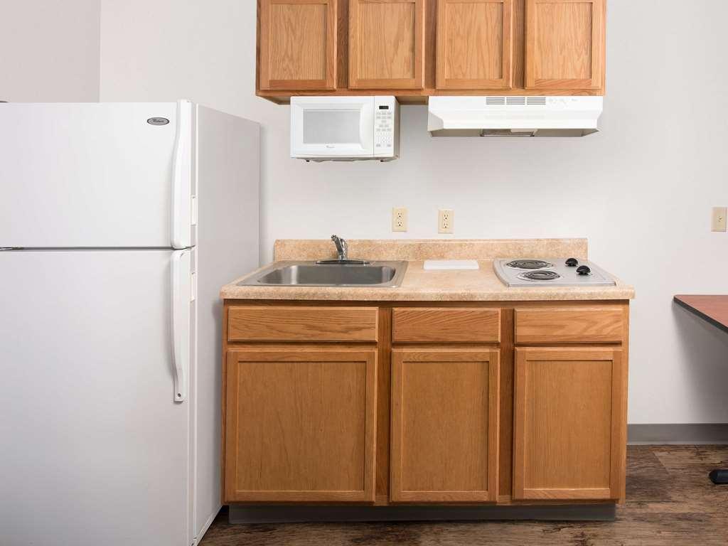 Extended Stay America Select Suites - Kalamazoo - West Kamer foto