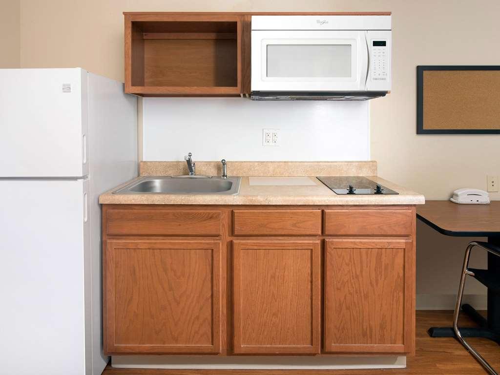 Extended Stay America Select Suites - Kalamazoo - West Kamer foto